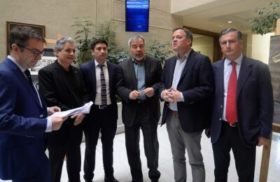 Acusación a Mañalich: Mayoría de la DC llega con dudas de votar a favor