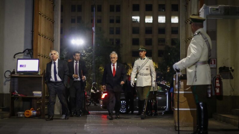 Especial 18-O | Capítulo 6 : Las primeras 48 horas del estallido social vistas desde La Moneda