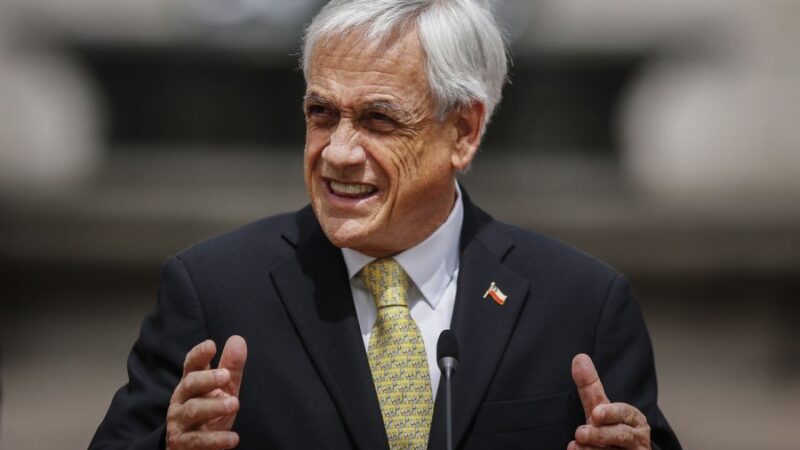 Indultos del estallido social: Piñera anuncia veto en caso que proyecto de senadores de oposición sea aprobado