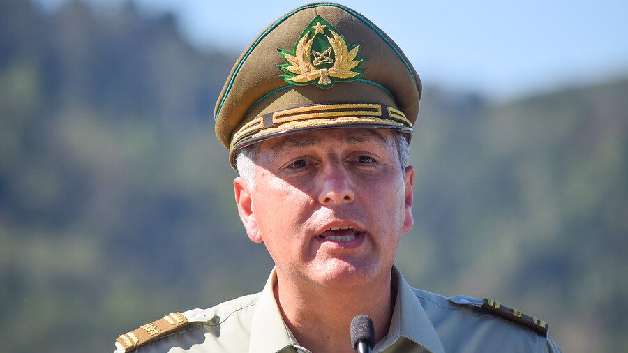Rozas mantiene en el Alto Mando a 6 generales indagados por Contraloría