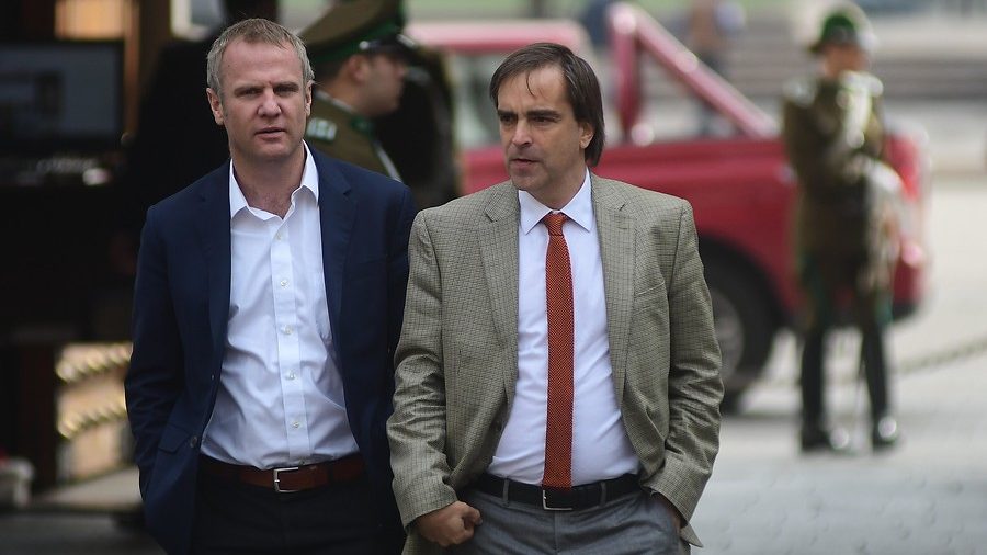 Los liderazgos que se enfrentan en Evópoli