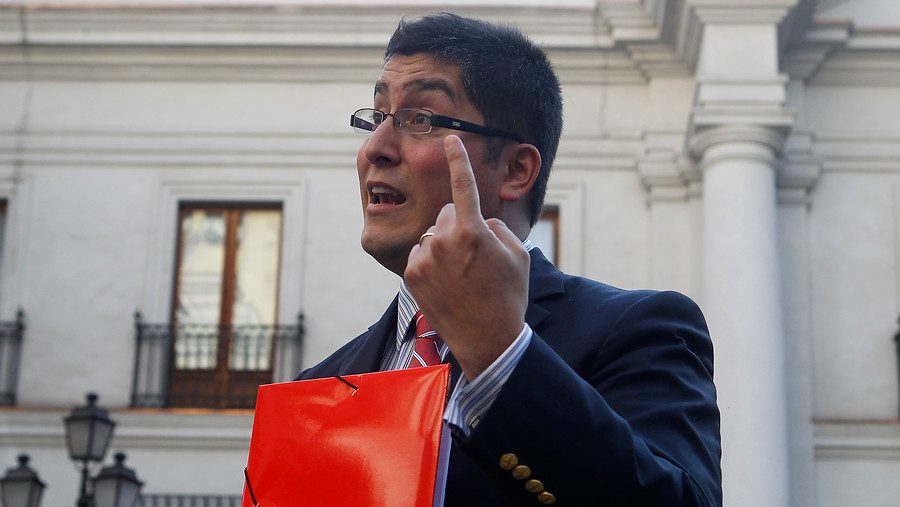 Proceso constituyente: Felices y Forrados arriesga impugnación de su lista y sanciones