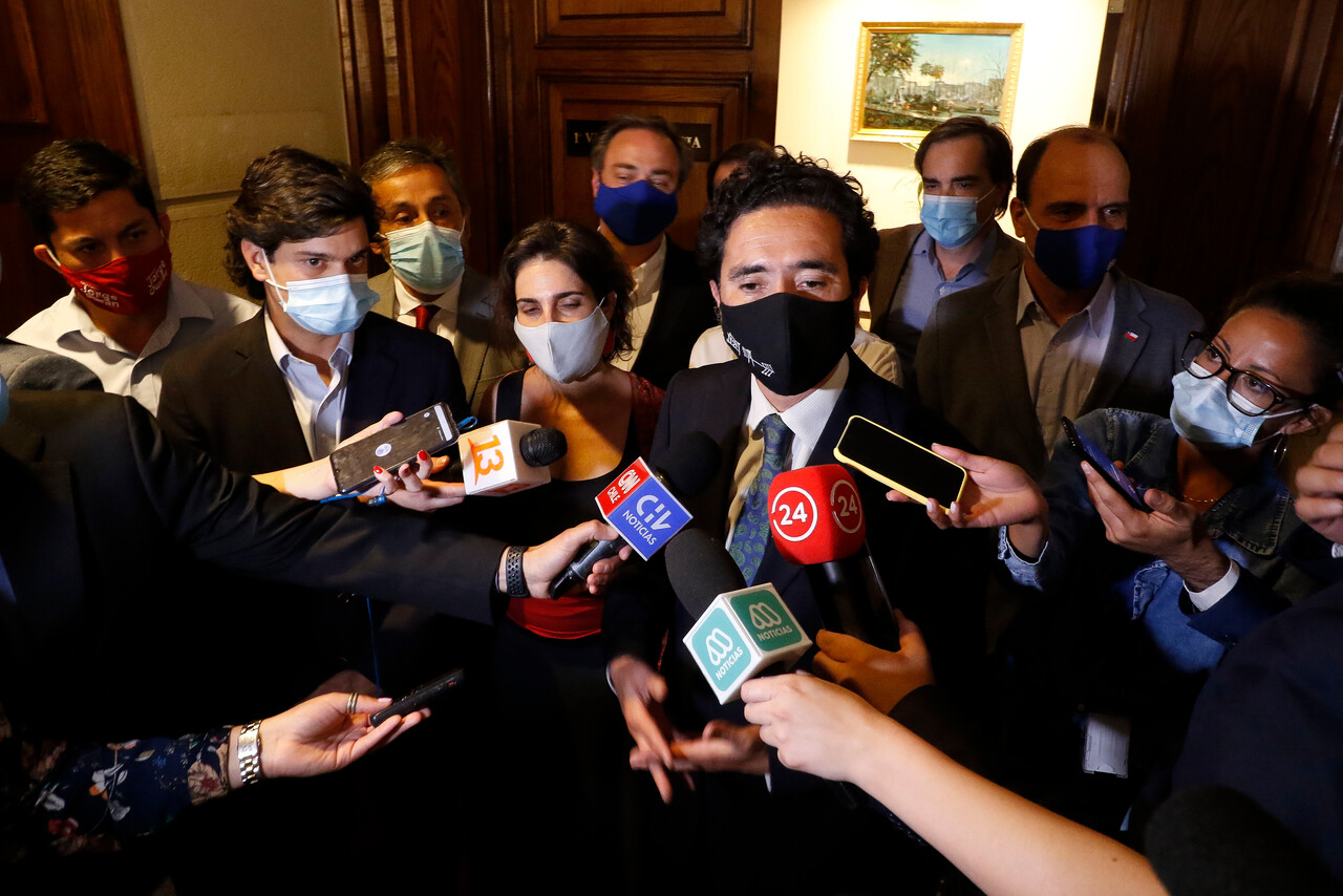 Segundo retiro: Gobierno accede a eximir de impuestos a rentas bajo $1,5 millón para viabilizar pronto pago