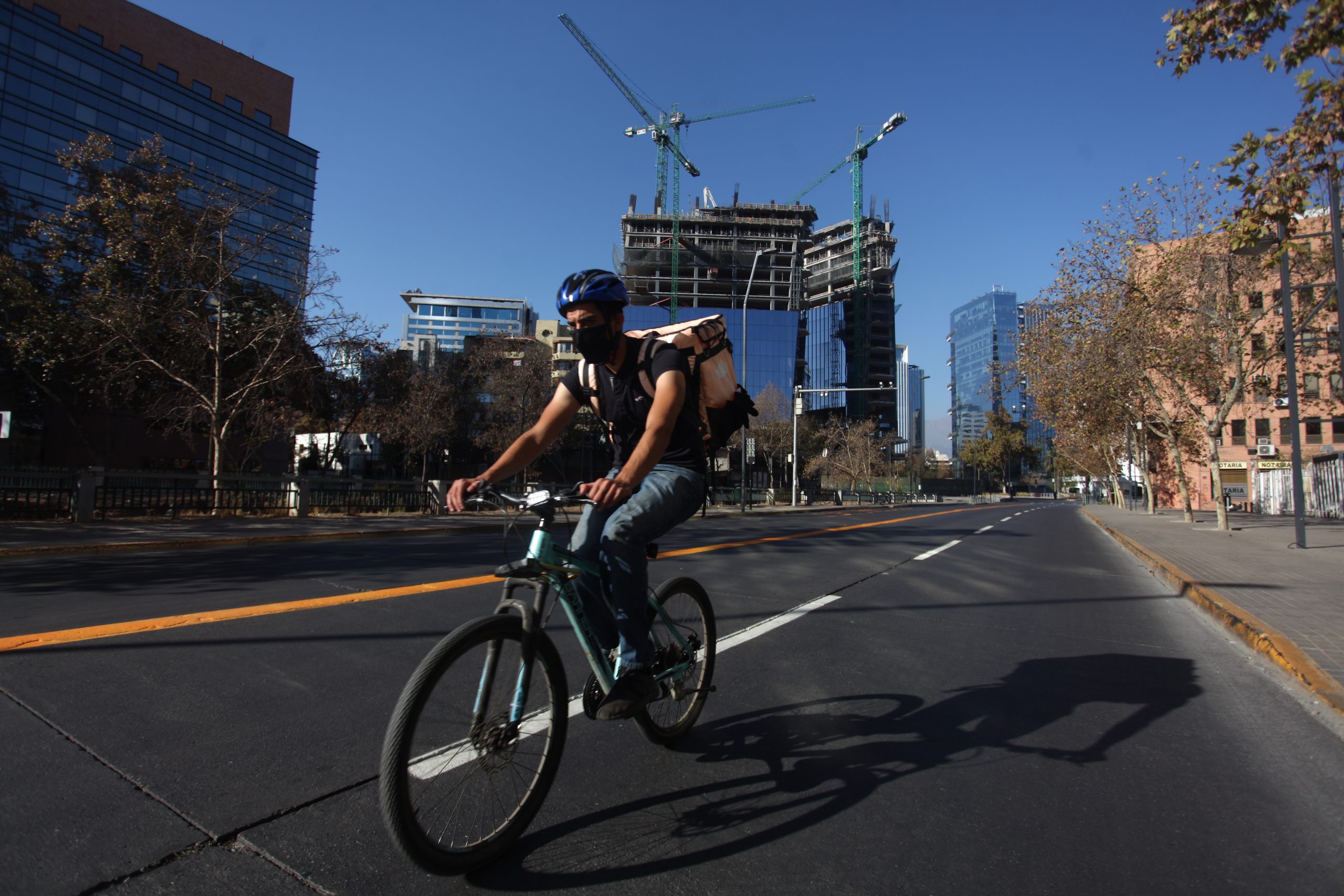 Vitacura, Las Condes y Providencia presentan índices para salir de cuarentena  (pero la decisión política es difícil)