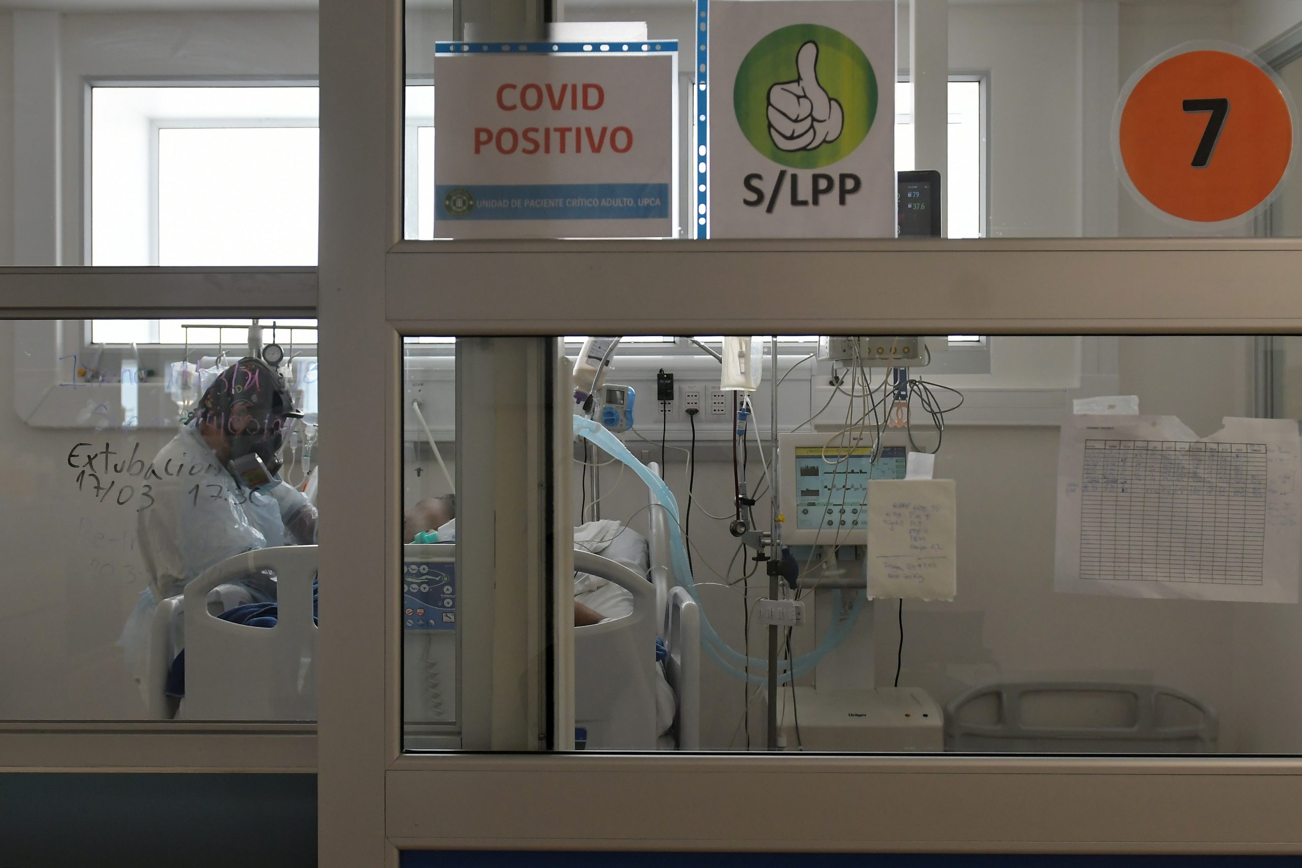 La pandemia en su peor momento: Pacientes de entre 50 y 59 años años lideran la ocupación de camas críticas