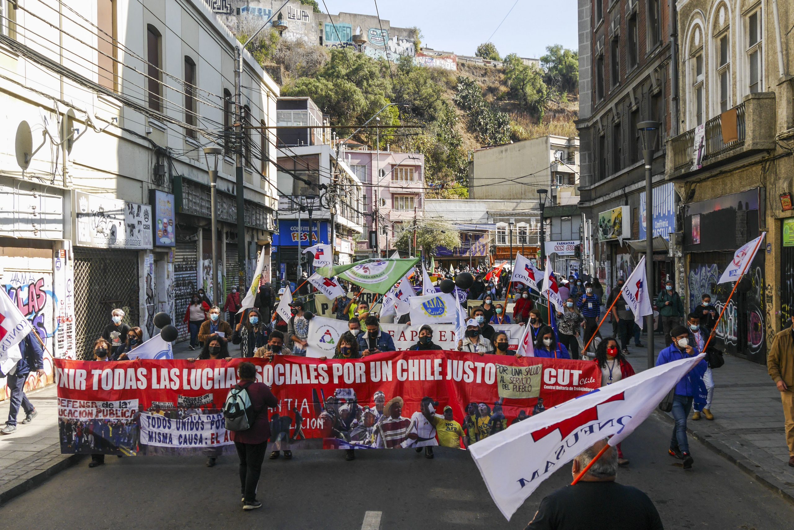 Paro nacional de la CUT fue menos masivo y violento en medio de pandemia y diálogo Gobierno-oposición