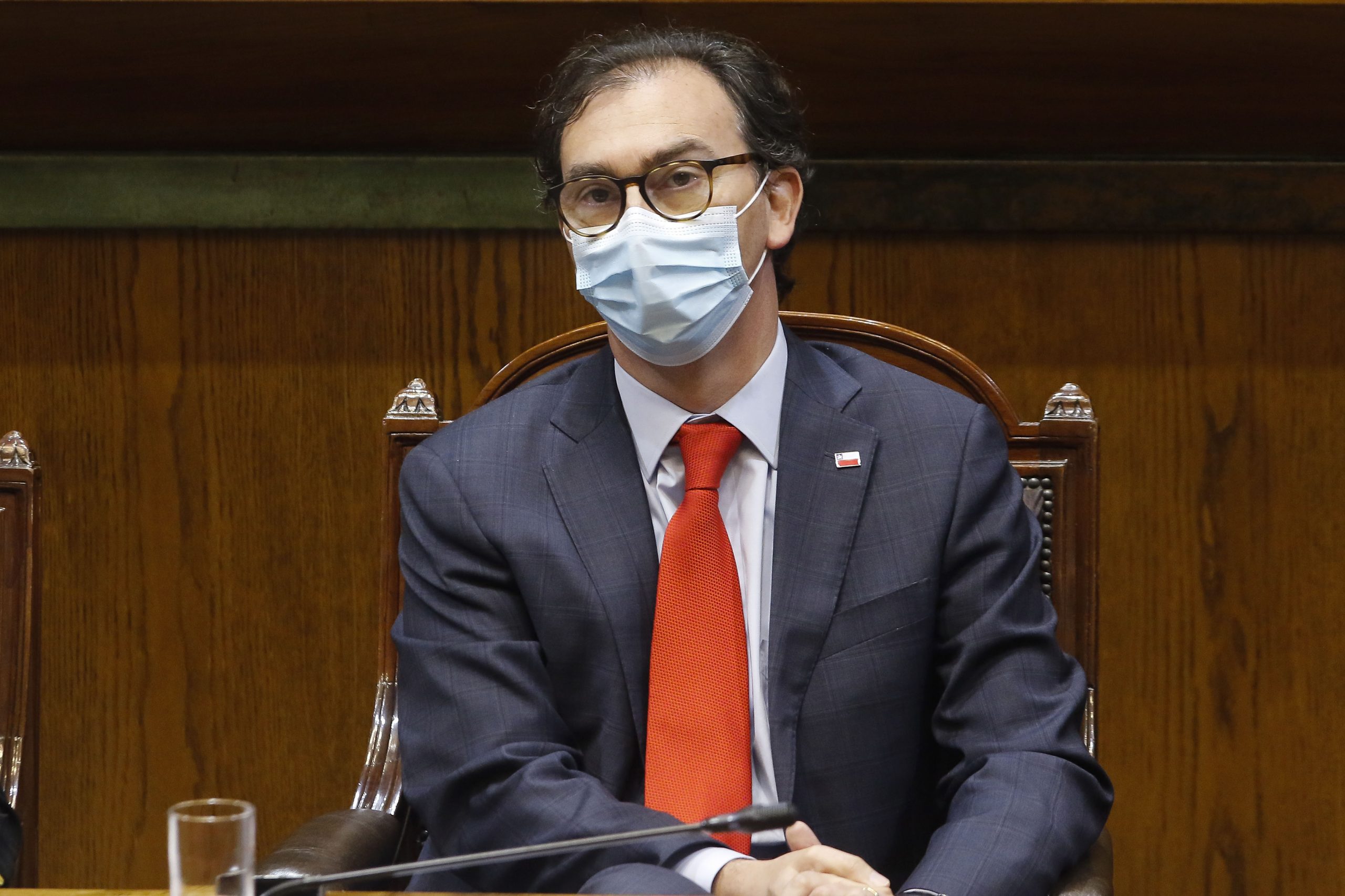 Ministro de Educación: “Los establecimientos municipales han sido los más reticentes a reabrir, por razones políticas”