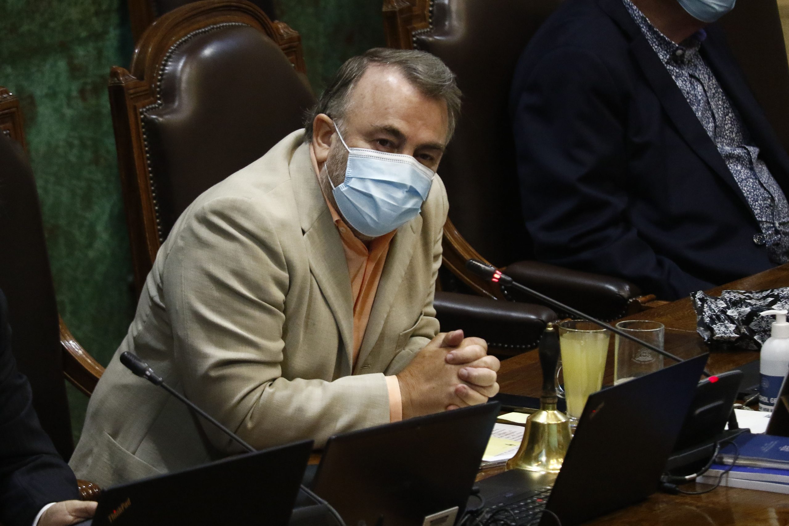 Pepe Auth: “Chile Vamos va a sacar un 30 por ciento en la Convención Constitucional, pero la dispersión opositora le favorecerá”