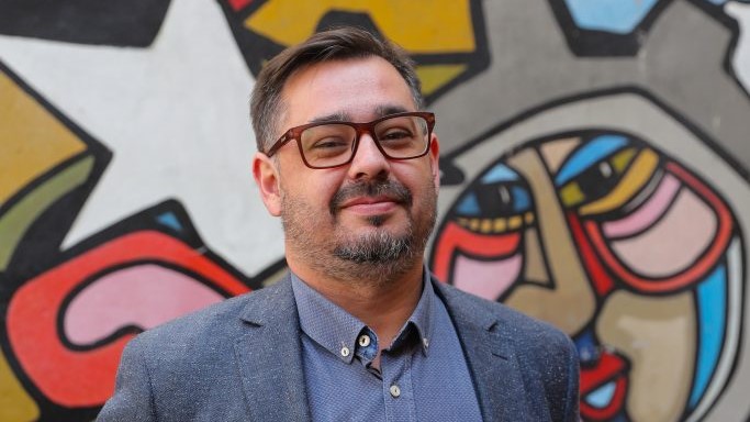 Perfil: Fernando Carmona, el economista PC autor del controvertido programa de Jadue