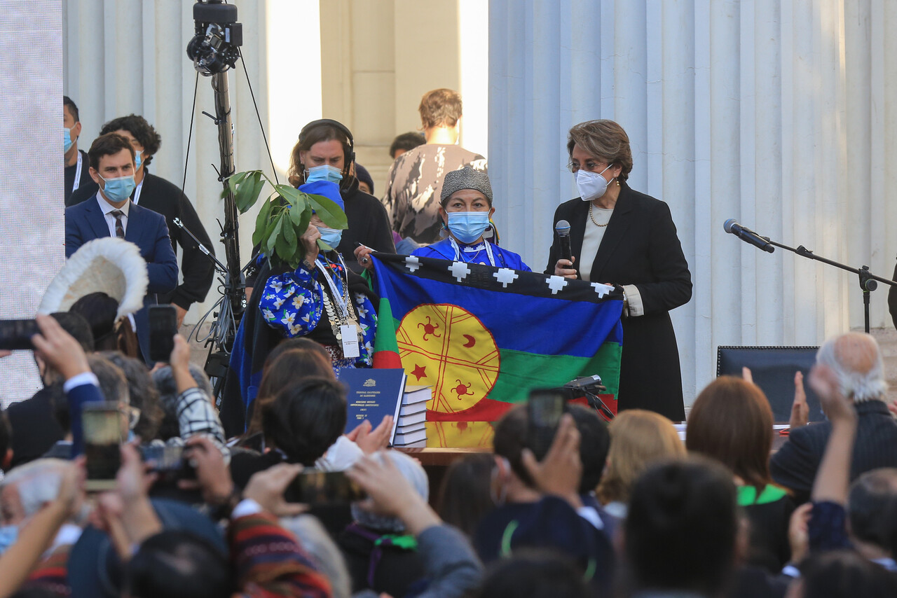Claves del discurso de Elisa Loncón: “refundar Chile” y amnistía a los presos del 18-O y de la violencia en La Araucanía