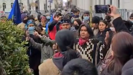Lo que hay detrás de la funa del lonco de Temucuicui a los convencionales mapuche y los insultos a la machi Linconao