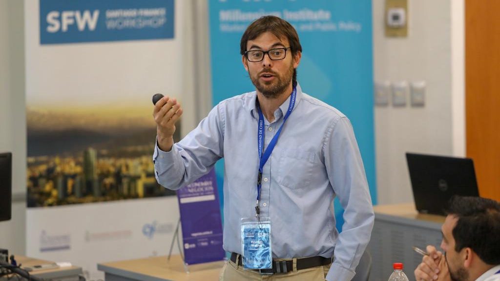 Perfil: Rodrigo Wagner, el economista clave del programa de Provoste que abrió fuego contra Boric