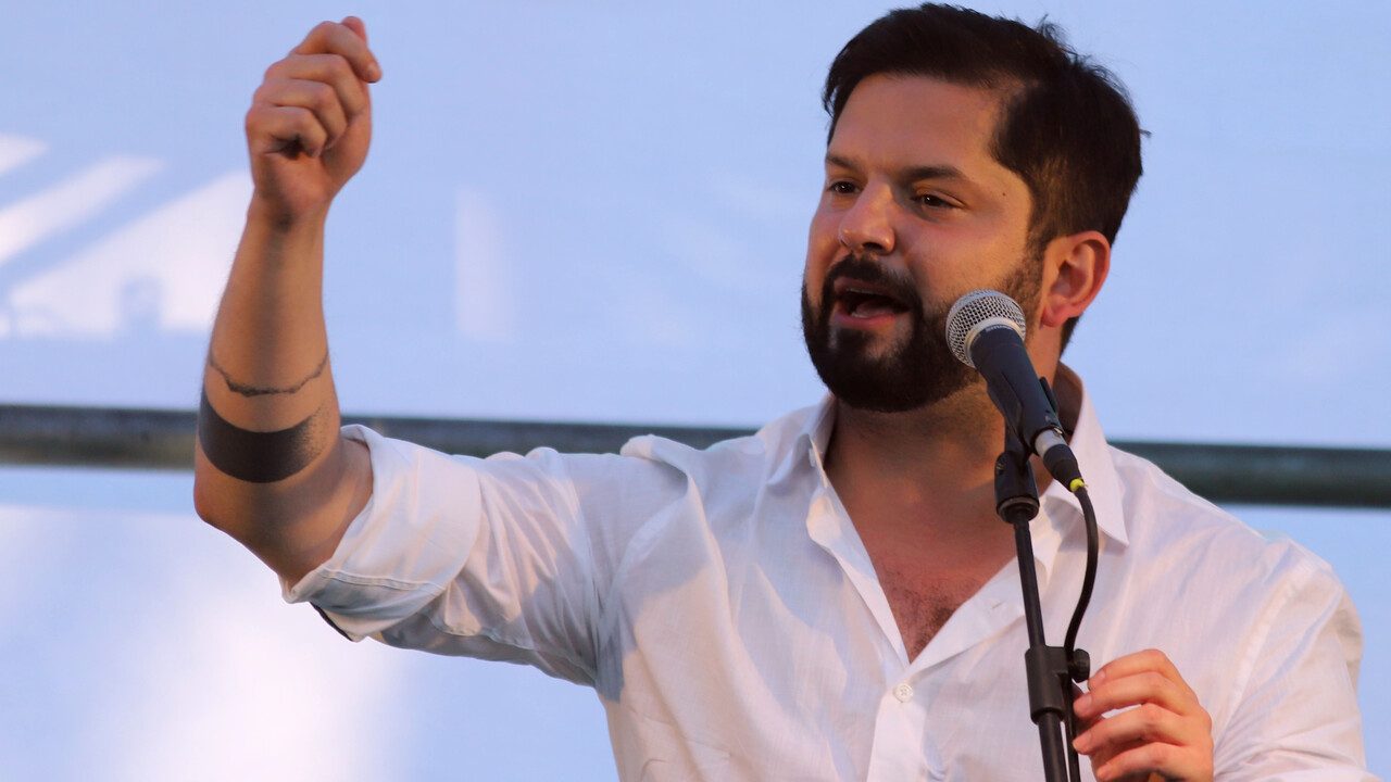 Las alarmas que sonaron en el Frente Amplio y el PC sobre el alza de Kast en la recta final de la primera vuelta