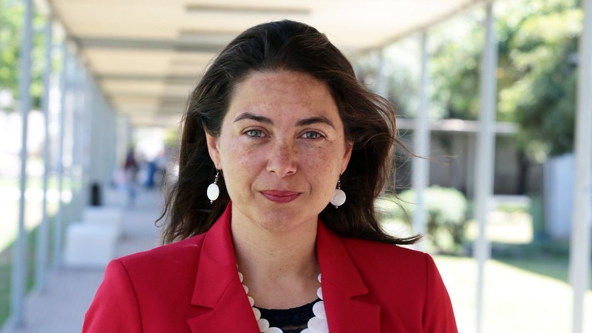 Lucía Dammert anticipa cambios de programa de Boric en seguridad y migraciones de cara a la segunda vuelta con Kast