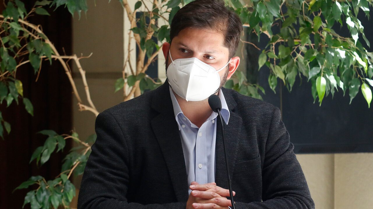 Por qué Boric prepara lanzamiento de “Plan Procrecimiento” como el puntapié inicial de sus cambios al programa
