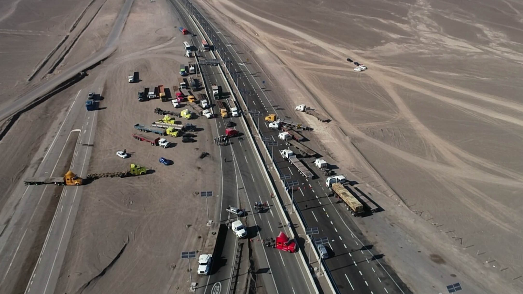 Muerte de camionero en Antofagasta: Gobernador ex RD pide considerar declarar estado de emergencia y abre flanco para Boric