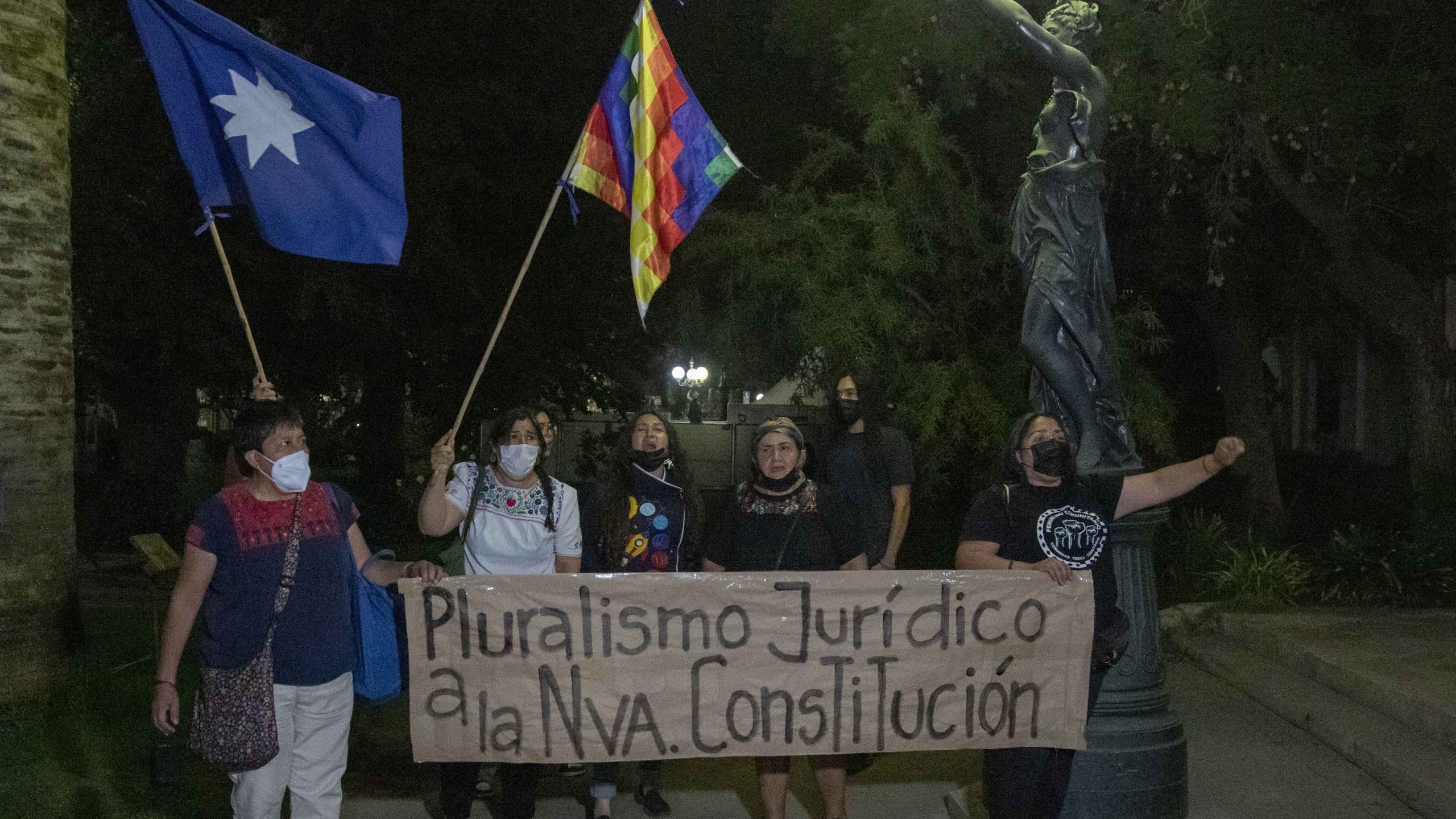 Pluralismo jurídico y derechos de las instituciones: Dos errores sintomáticos. Por Claudio Alvarado