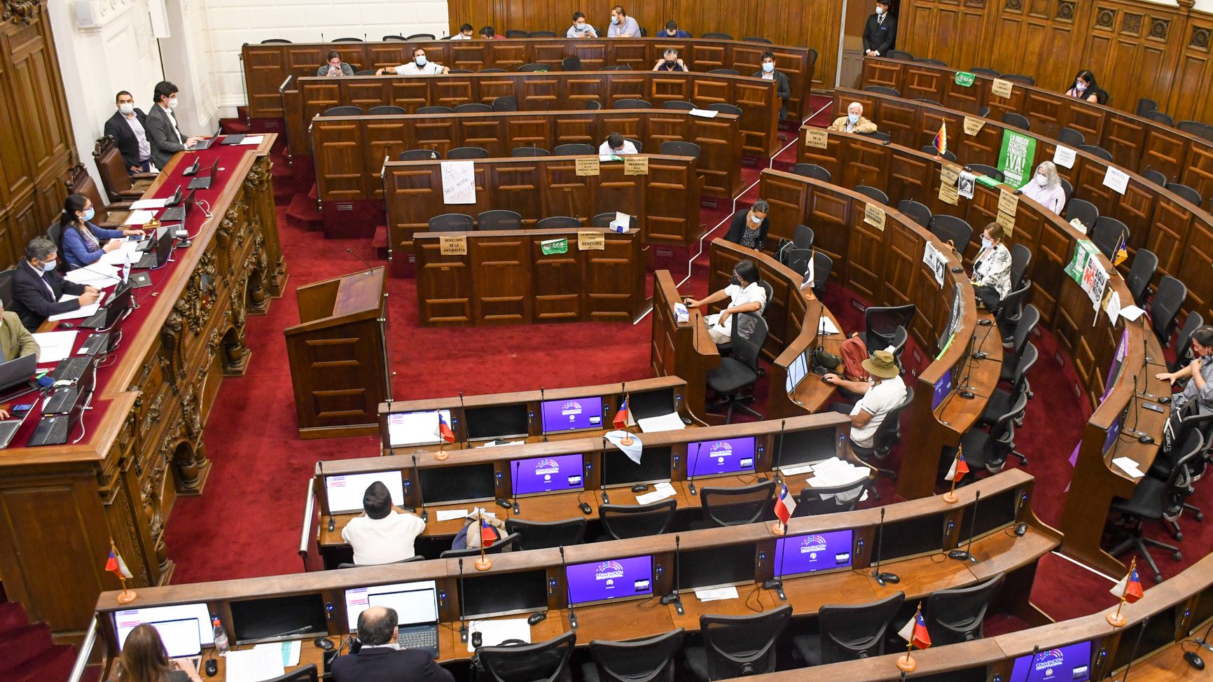 Encuesta Cadem: Solo 11 por ciento quiere que la nueva constitución se apruebe tal como propone la Convención (Lea estudio completo)