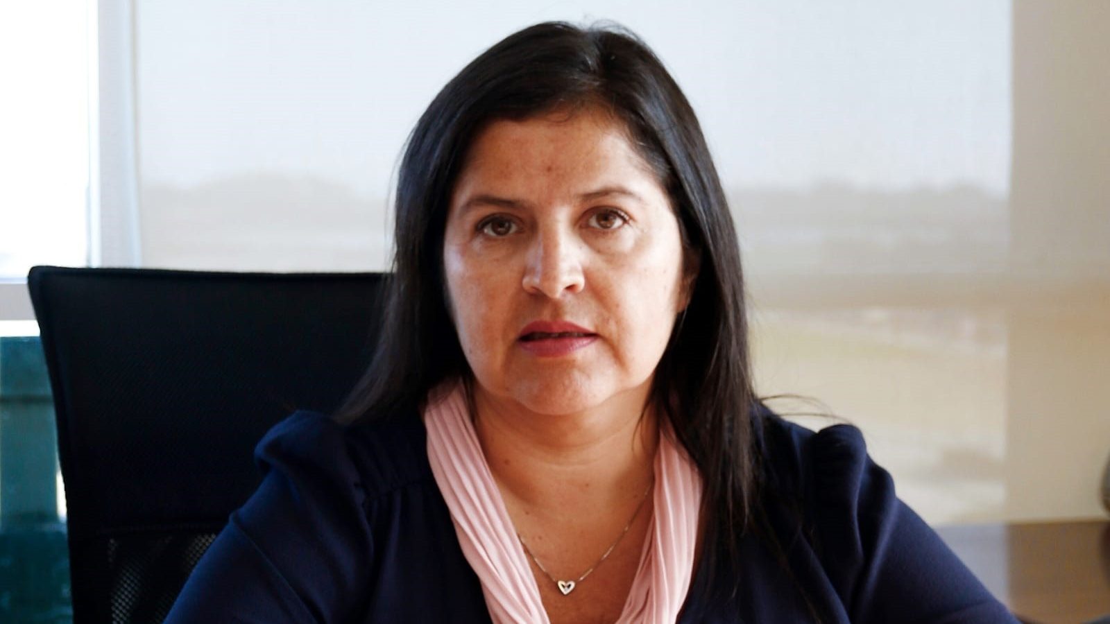 Quién es y qué piensa Marcela Cartagena, la fiscal que investigará el robo de madera en la Macrozona Sur