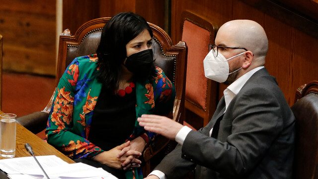 Macrozona Sur: Los mensajes del PC que dejaron en vilo a La Moneda por el estado de excepción intermedio