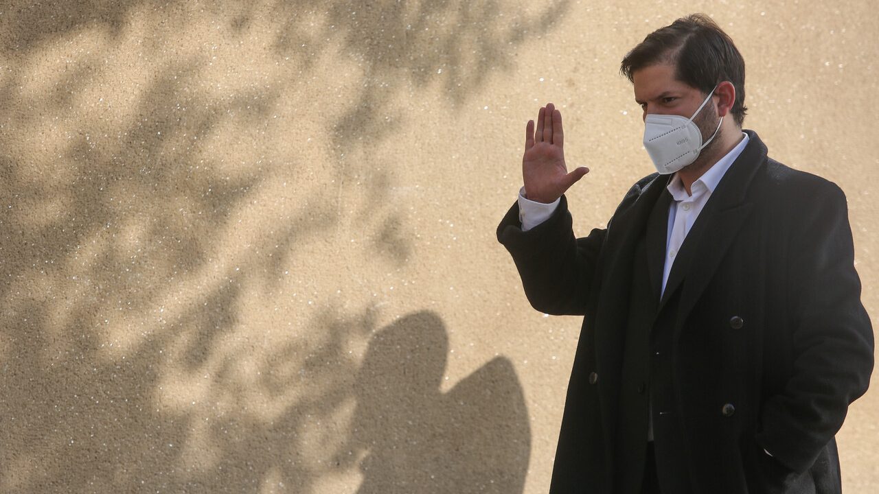 Claves: ¿Cuánto tiempo resistirá Boric la presión por un Estado de Excepción amplio?