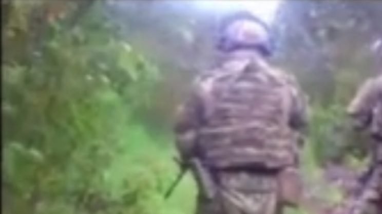Por qué el juez rechazó dejar en prisión preventiva a los 2 infantes de marina imputados por el homicidio de un comunero mapuche