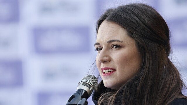[Confidencial] El lapsus de Irina Karamanos por el derecho a voto de las mujeres en Chile