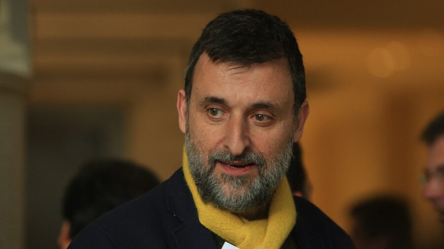 Cristián Warnken: “Se ha diluido el interés de la gente por una nueva Constitución, hay cansancio, hastío”