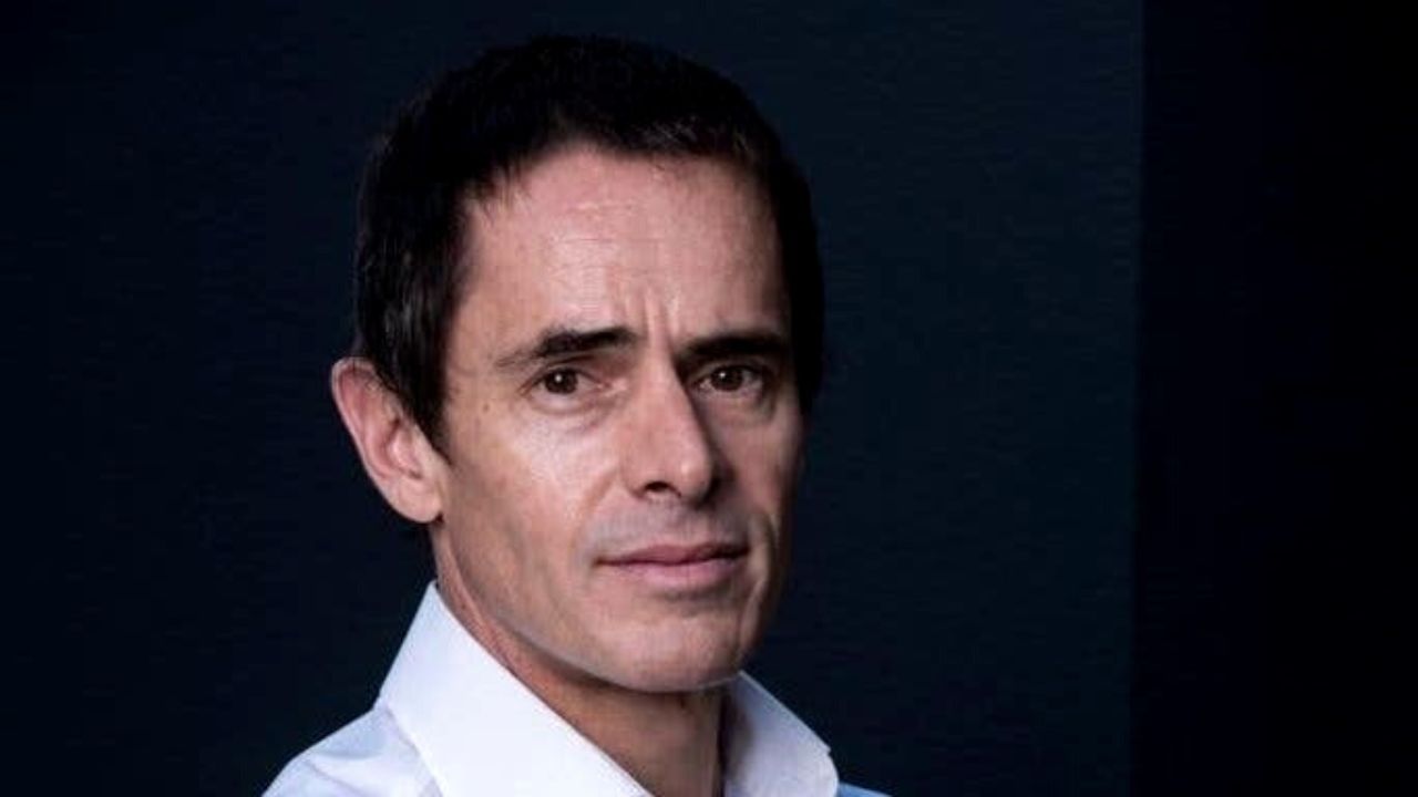Cristián Valdivieso: “Si cae el régimen cubano, el PC chileno pierde todo su relato”