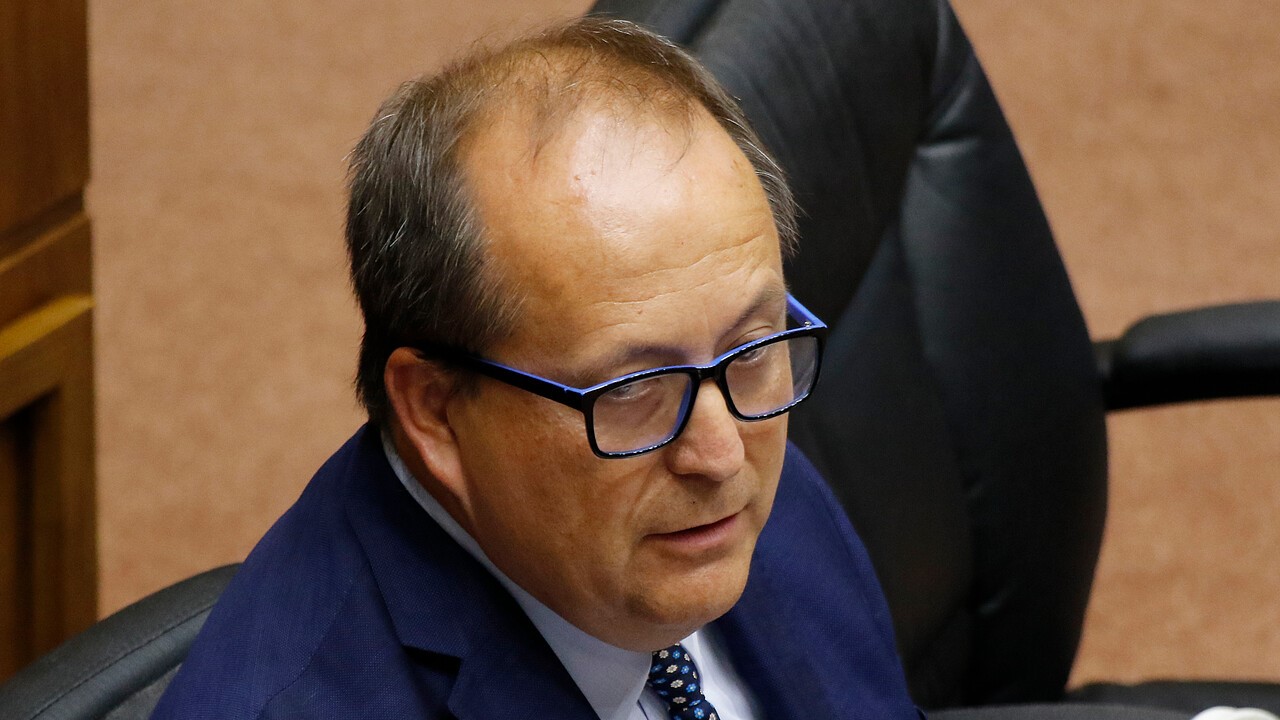 Ángel Valencia se convierte en Fiscal Nacional en el tercer intento de Boric de obtener la ratificación del Senado