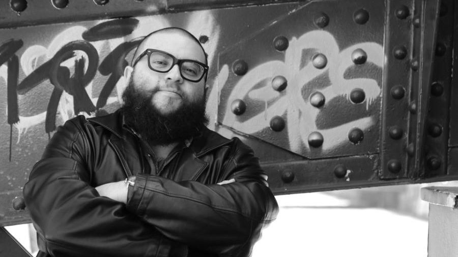 Simón Soto, autor de “Matadero Franklin”: “El barrio vive una decadencia, se consume y trafica todo tipo de drogas”