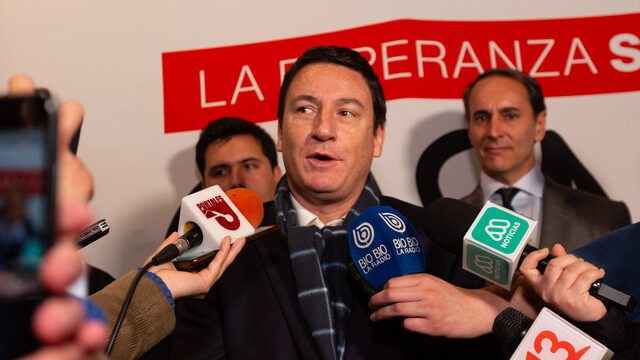 Arturo Squella, presidente del P. Republicano: “Esta no es una Constitución de derecha o de izquierda, sino una que representa a la mayoría de los chilenos”