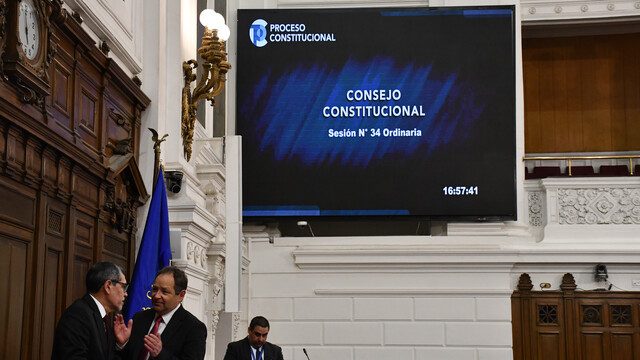 Sondeo Pulso Ciudadano con proyección de votos válidos: 30,3% “A Favor” de nueva Constitución y 69,7% “En Contra” (Lea aquí la encuesta completa)