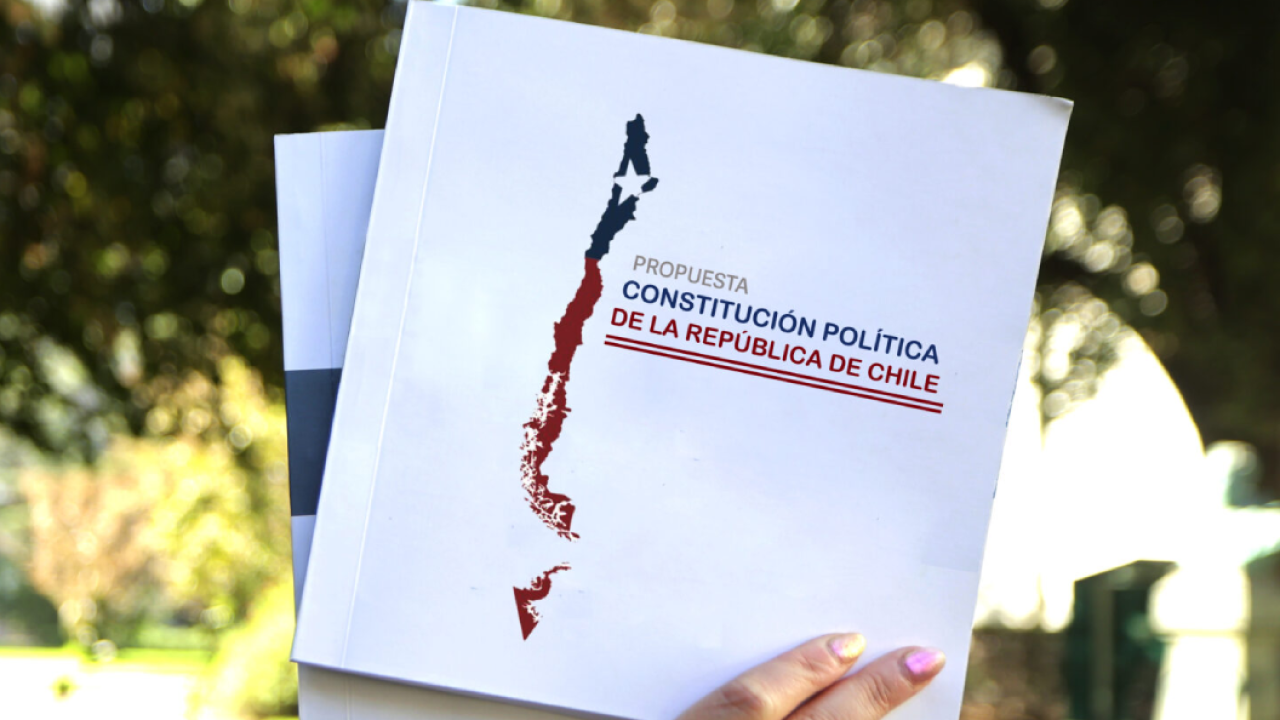 Panel Ciudadano-UDD: 45% por el En Contra y 28% A Favor a un mes del plebiscito