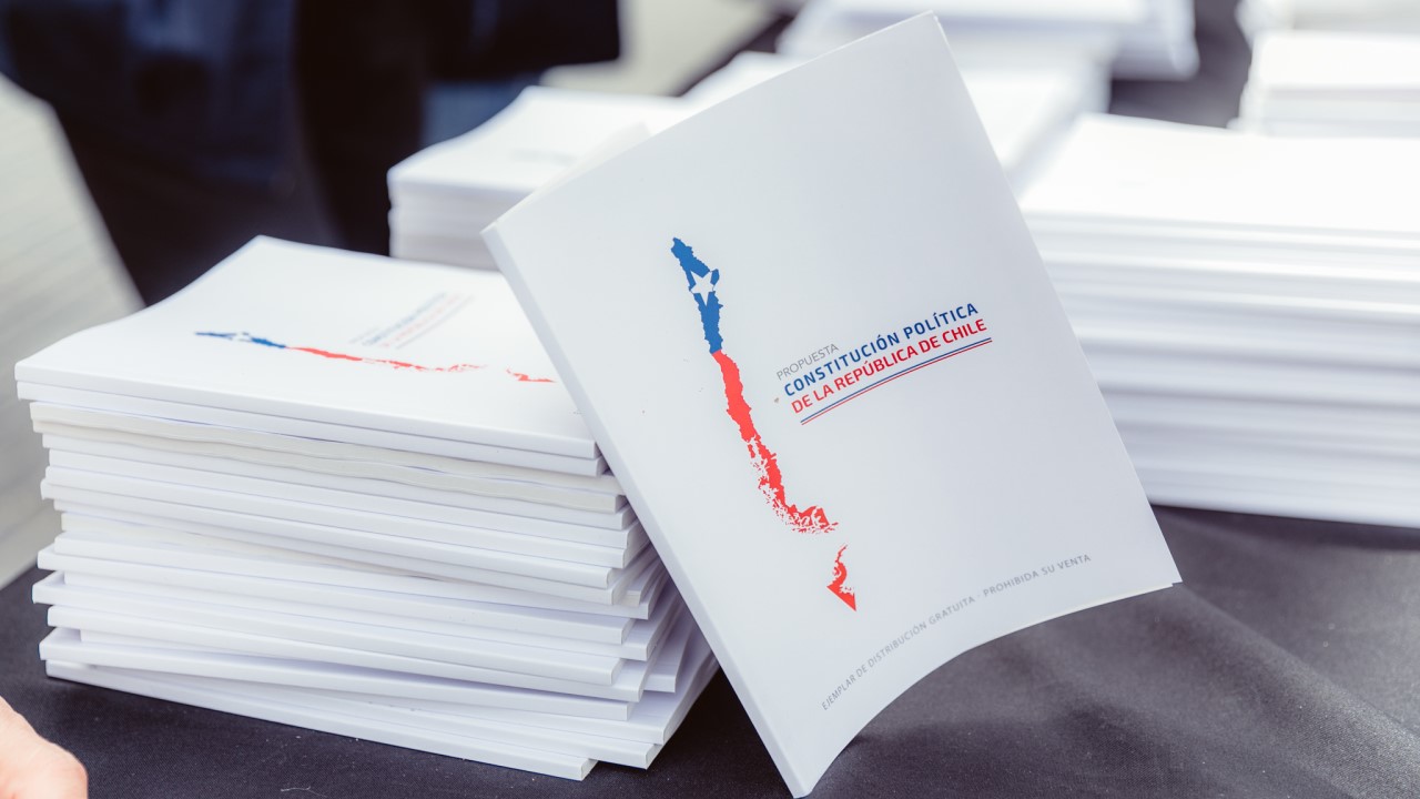Sistema político en nueva Constitución: reducir la fragmentación para mejorar la gobernabilidad