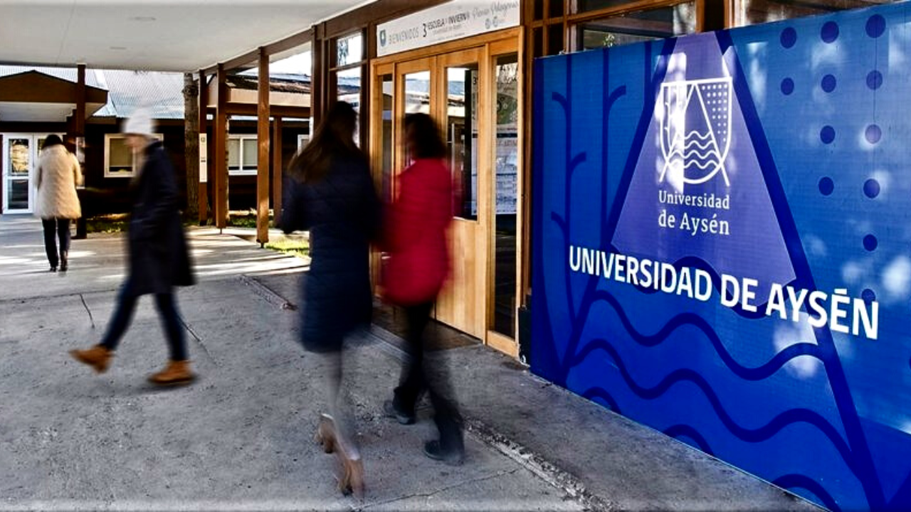 Universidades como botín de guerra. Por Lucy Oporto Valencia