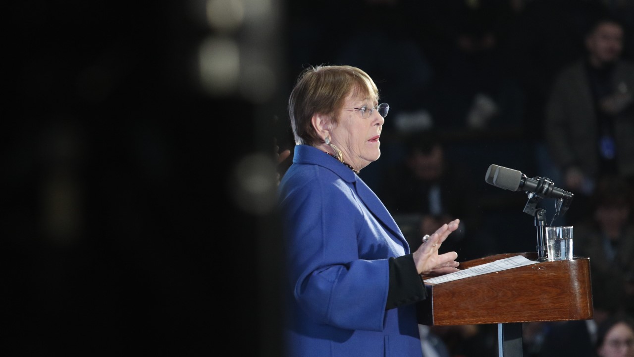 Por qué el gobierno dejó caer a Bachelet. Por Jorge Schaulsohn