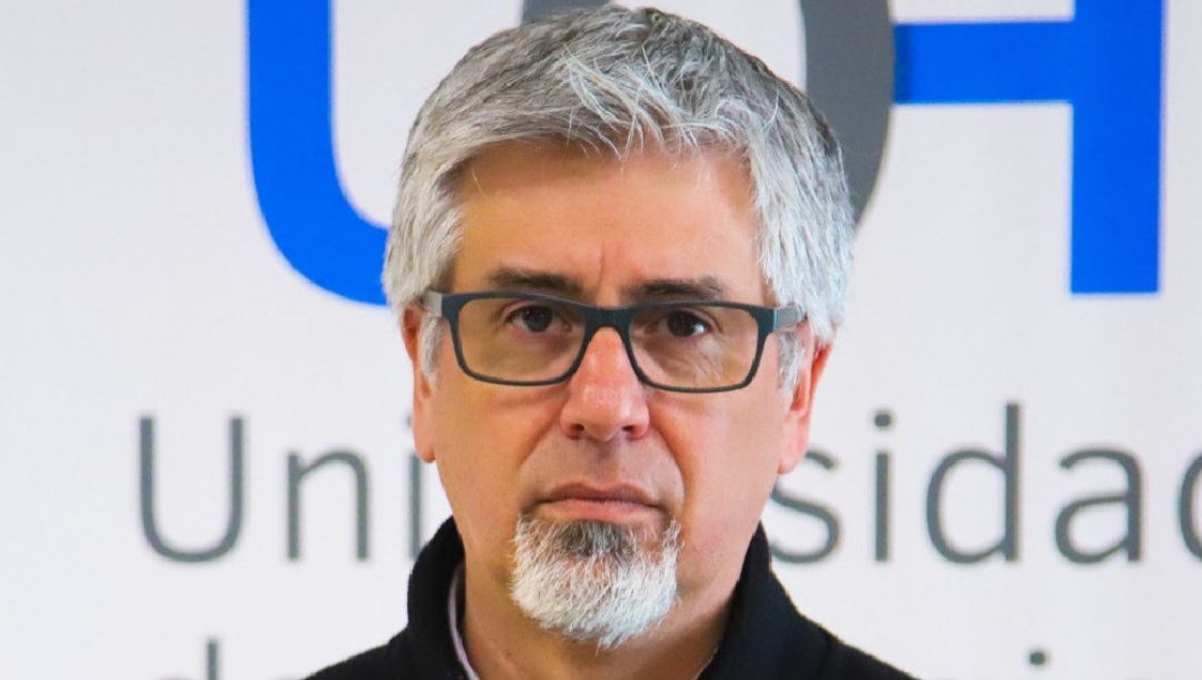 Perfil: Eolo Díaz-Tendero, el director ejecutivo de Horizonte Ciudadano y su creciente influencia en Bachelet
