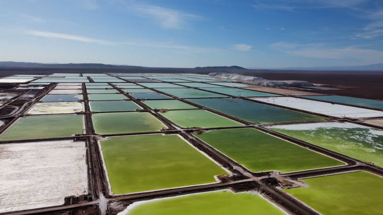 Codelco y SQM logran acuerdo por Salar de Atacama para explotar litio en conjunto hasta 2060