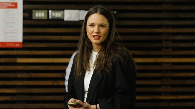 Irina Karamanos y su reestreno. Por Jorge Ramírez