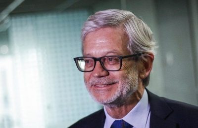 Juan Andrés Fontaine: “La economía chilena puede crecer más allá del 3% en 2026, especialmente con un shock de confianza”
