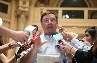 Perfil: Felipe Guevara, pícaro municipal. Por Rafael Gumucio