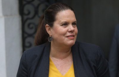 Perfil: Maya Fernández, la historia de la nieta de Allende que podría perder su cargo