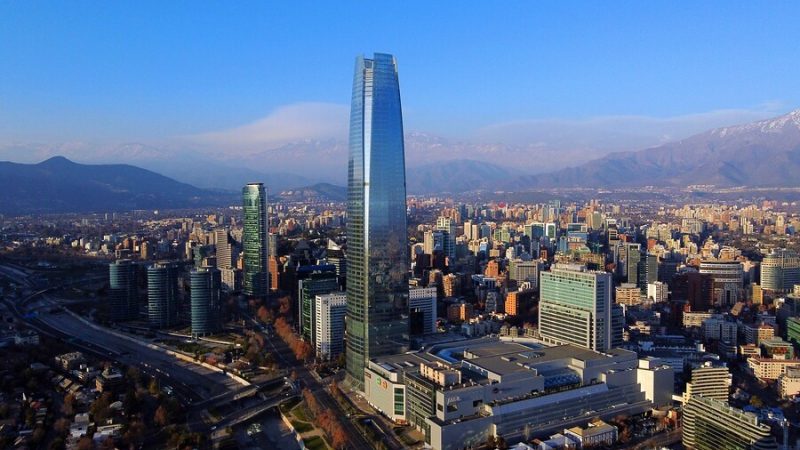 En qué lugar está Santiago entre las ciudades más habitadas del mundo y cuánto crecerá su población para 2050 (vea aquí el ránking mundial y de América)