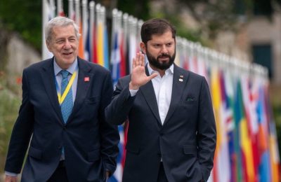 Sombras de la gira a Europa: las debilidades de la política exterior de Boric. Por Paz Zárate