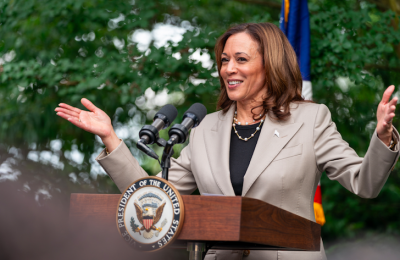 Kamala Harris, candidata: una historia en tres actos. Por Paz Zárate