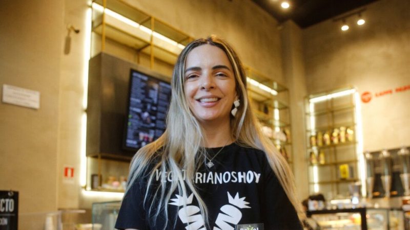 La activista vegana que inspiró la idea de los peces como “seres sintientes” propuesta por el diputado Brito en la Cámara (ver video)