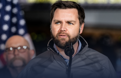 Hillbilly: La película que relata la dura vida de J.D. Vance, el compañero de fórmula de Trump