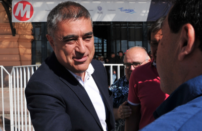 El fuerte golpe de Desbordes al oficialismo y especialmente al PC con amplia victoria en Santiago