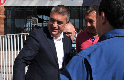 Duelo electoral en Santiago: Mario Desbordes, de teniente de Carabineros a la primera línea de la política